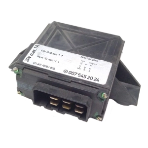 STEROWNIK SZYBKOŚCI SILNIKA 0075452024